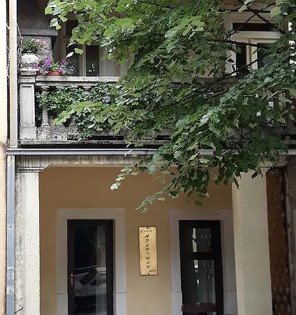 Apartman Centar เซทินเจ ภายนอก รูปภาพ