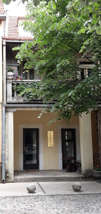Apartman Centar เซทินเจ ภายนอก รูปภาพ